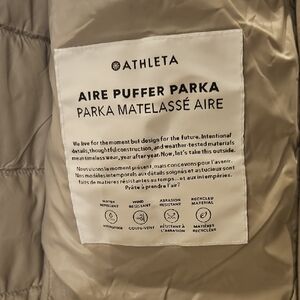 Athleta Aire Puffer Parka in Gray